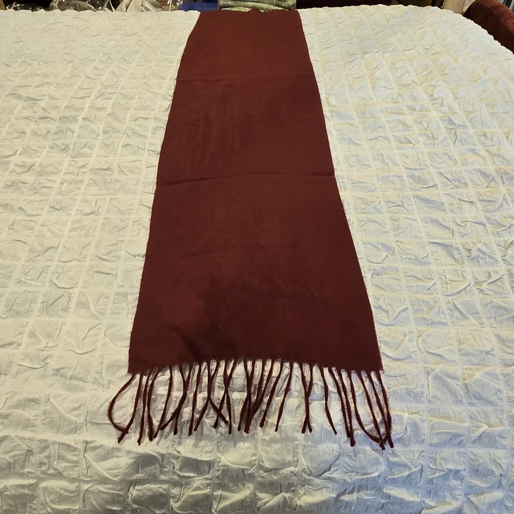 🧣 Vintage Christian Dior Cashmaire Scarf – Burgundy – 52